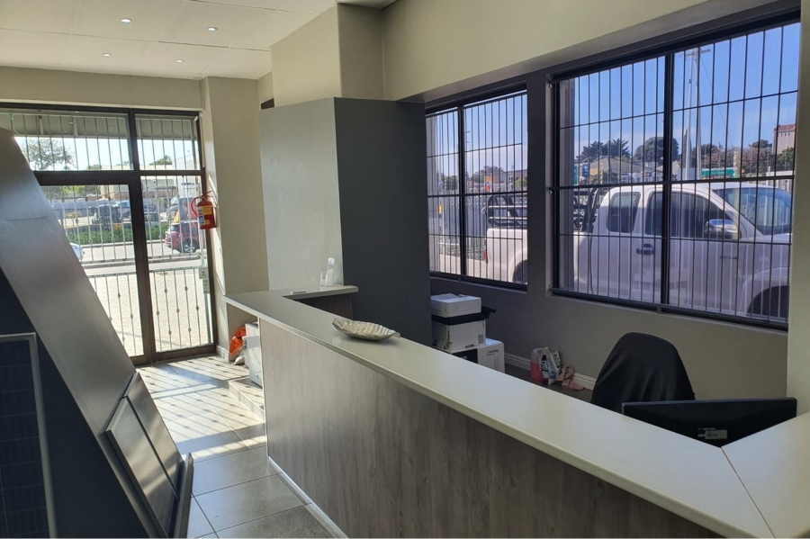 To Let commercial Property for Rent in Walmer Eastern Cape
